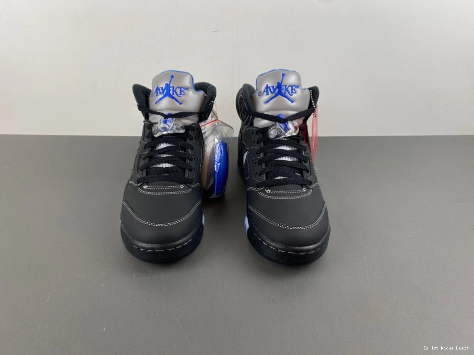 NY Men's DV4982-004 Black Jordan Retro 5 Awake  1030